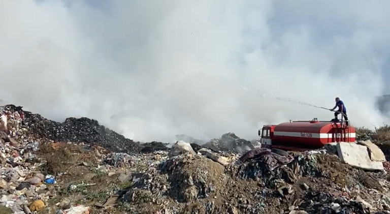 Vlora/Garbage burning, an issue becoming an environmental emergency