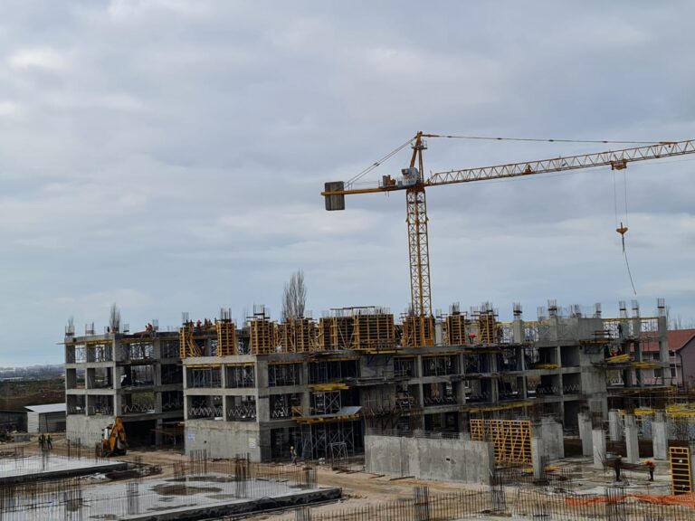 The unique government reconstruction portal, lack of transparency and information stagnation