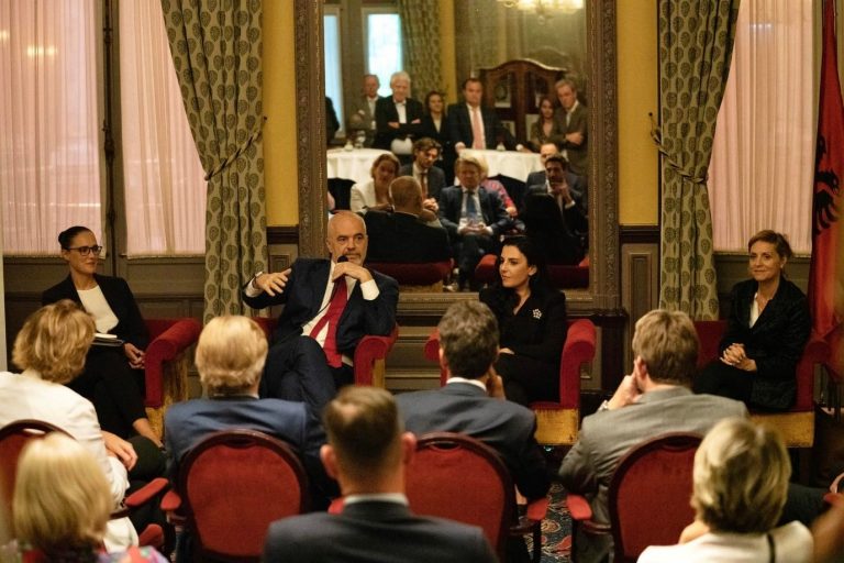 “Shpiragu”, the oil that is rediscovered whenever the need arises